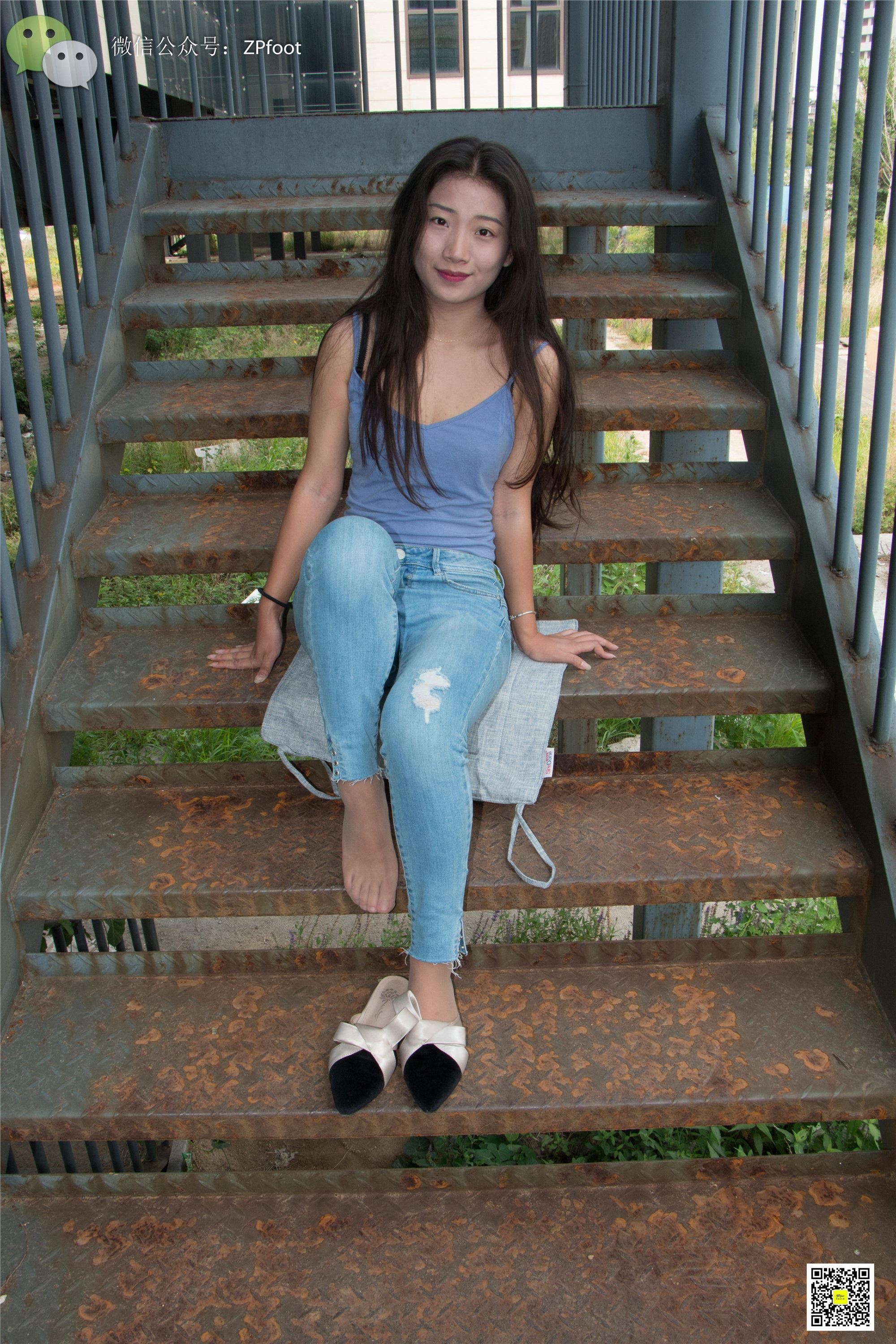 LSS山茶摄影 NO.010 芍药的短丝裸足